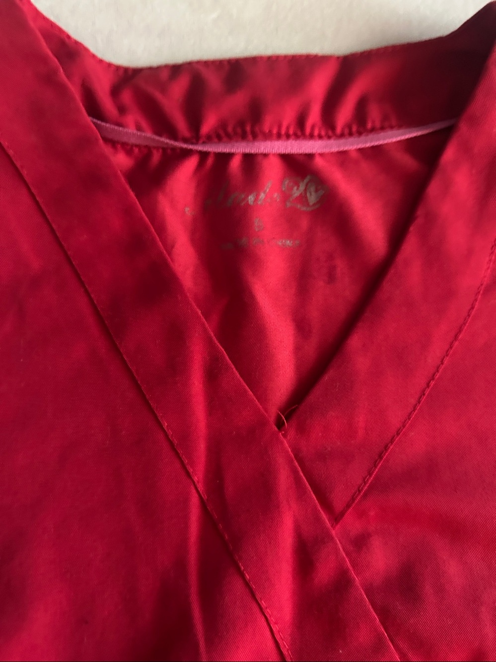 Women's V-Neck Scrub Top in Red - Classic Workwear - Picture 2 of 10